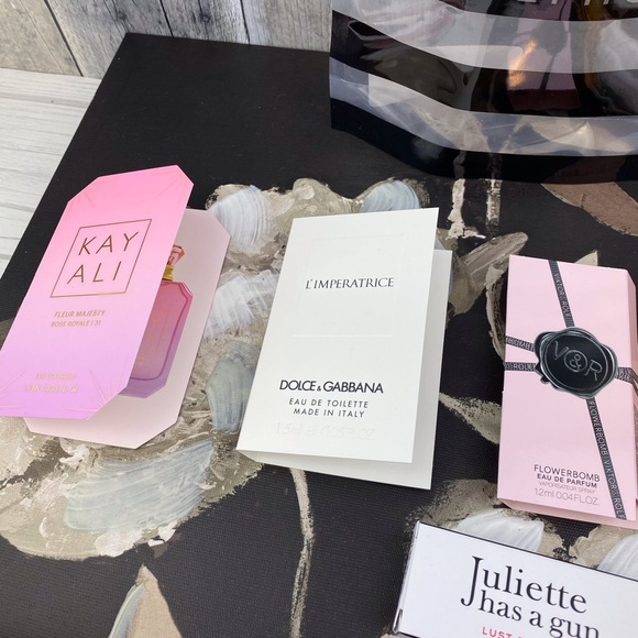 NWT Sephora Spring Designer Fragrance Sample Deluxe 12 Piece Set. - Picture 6 of 11